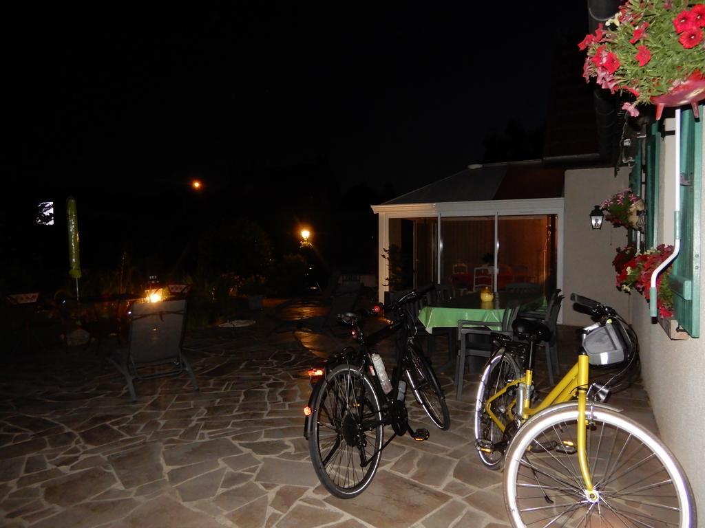 Bed and Breakfast Chez Marie Cercy-la-Tour Екстер'єр фото